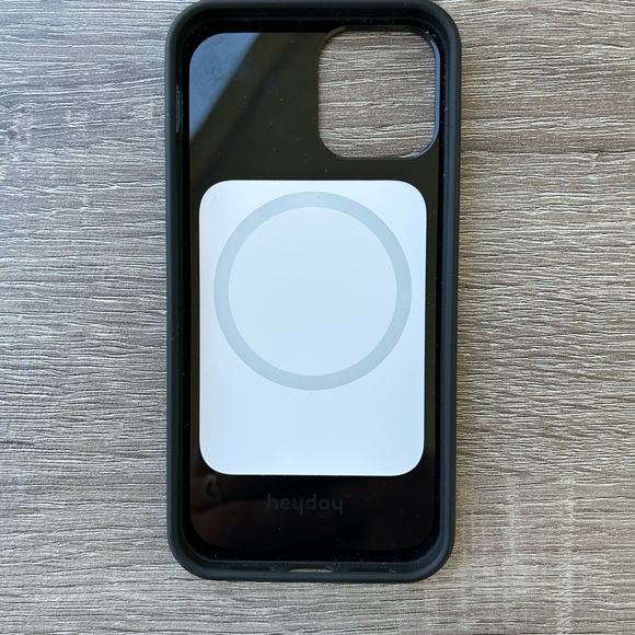 Heyday MagSafe iPhone 12/12 Pro Case - Picture 2 of 2